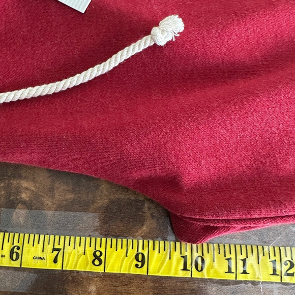 NWT Billabong Fleece Lined Jogger Pants Small Burgundy Drawstring Coastal Preppy - Picture 4 of 9